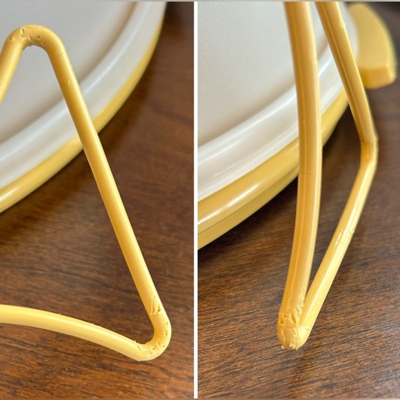 Tupperware 12” Cake Carrier Gold Base 1256-4 Handle 1258-7 Sheer Lid 1257-6 Vtg. - Picture 14 of 14